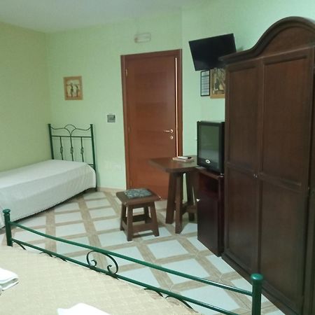 Bed and Breakfast Mamma Assunta Мелендуньо Экстерьер фото